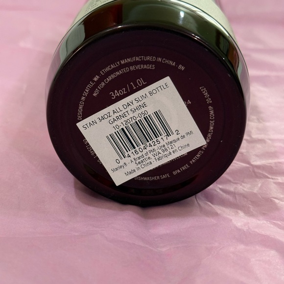 NEW Stanley GARNET SHINY ALL DAY SLIM 34Oz - Picture 8 of 10